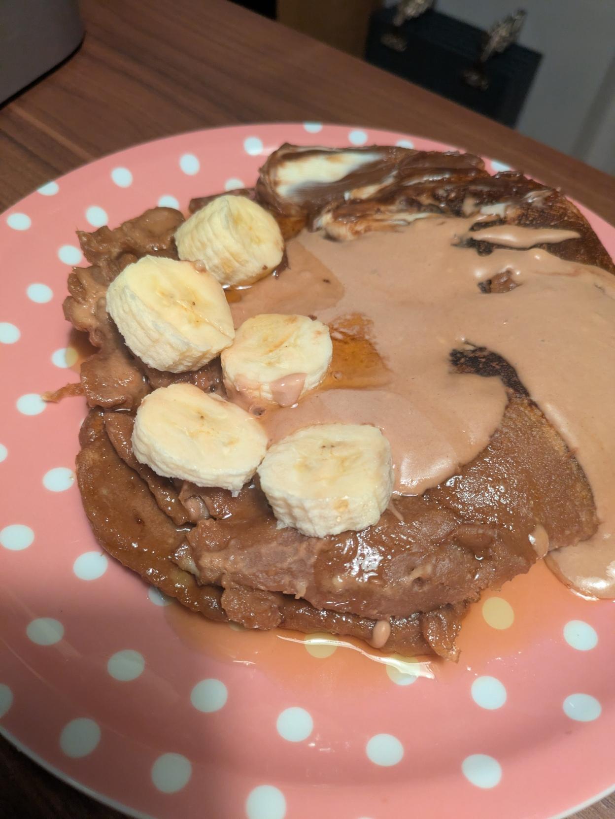 the vegan banana chocolate pancakes